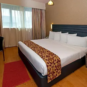 Central Paris Hotel